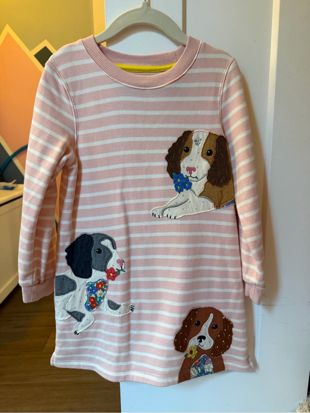 NWOT Mini Boden Appliqué Puppy Sweater Dress 4-5Y